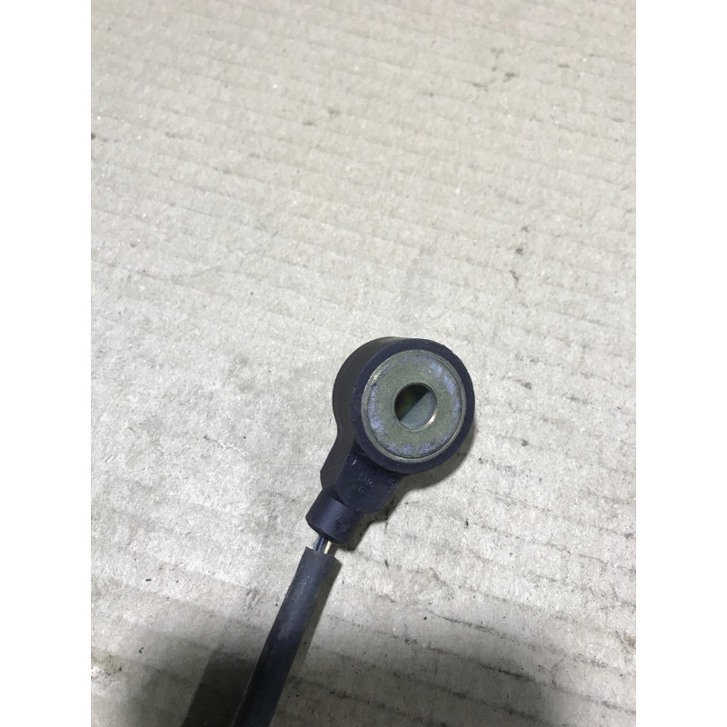 Датчик детонации (электрика двигателя) AUDI A4 B6 2.4BDV 06D905377