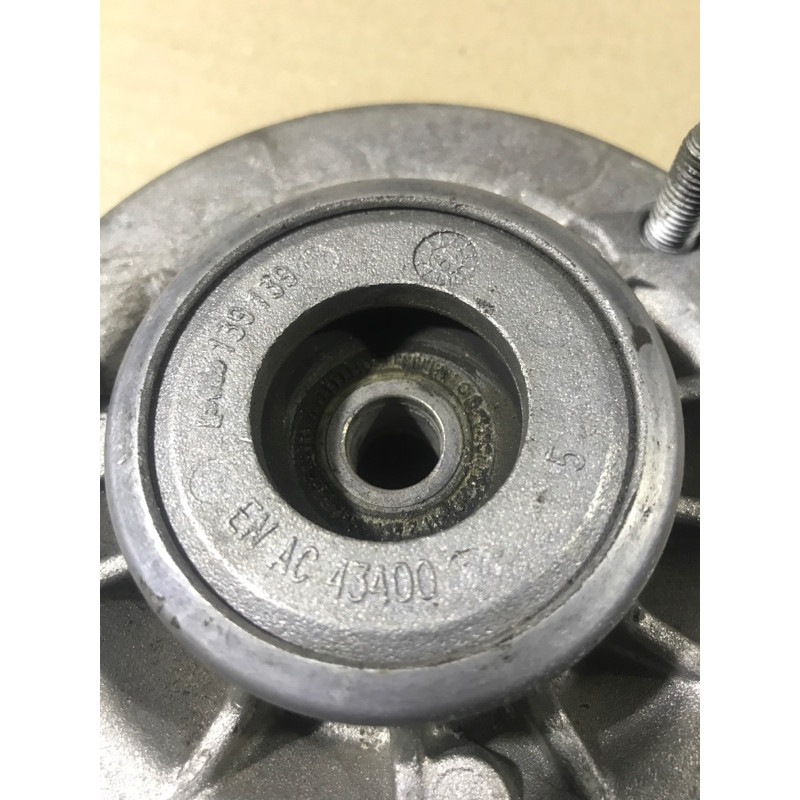 Опора стойки (подвеска) BMW 5-series F10 2013 N47D20 33506775735