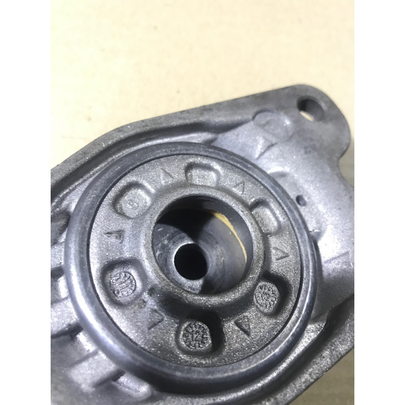 Опора стійки (підвіска) BMW 3-series F30 2013 N26B20 33506791706