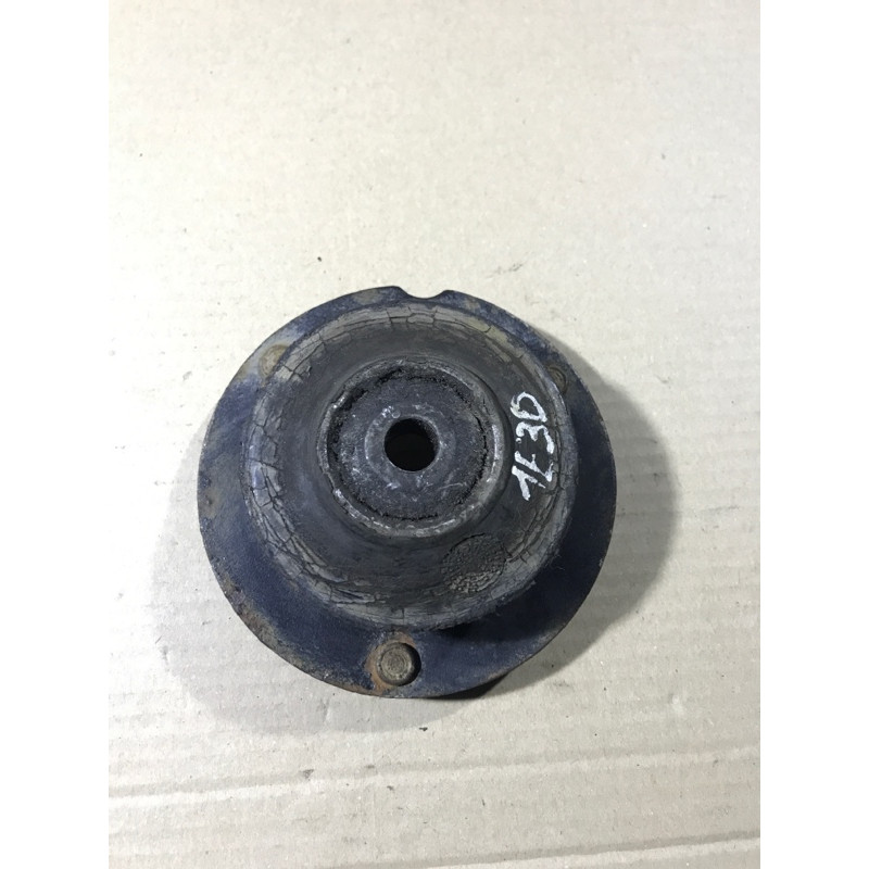 Опора стойки (подвеска) BMW 3-series E30 M21d24 31331139452