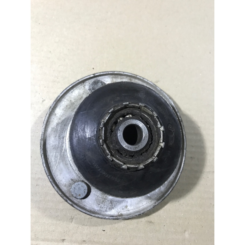 Опора стойки (подвеска) BMW 5-series E39 31336752735