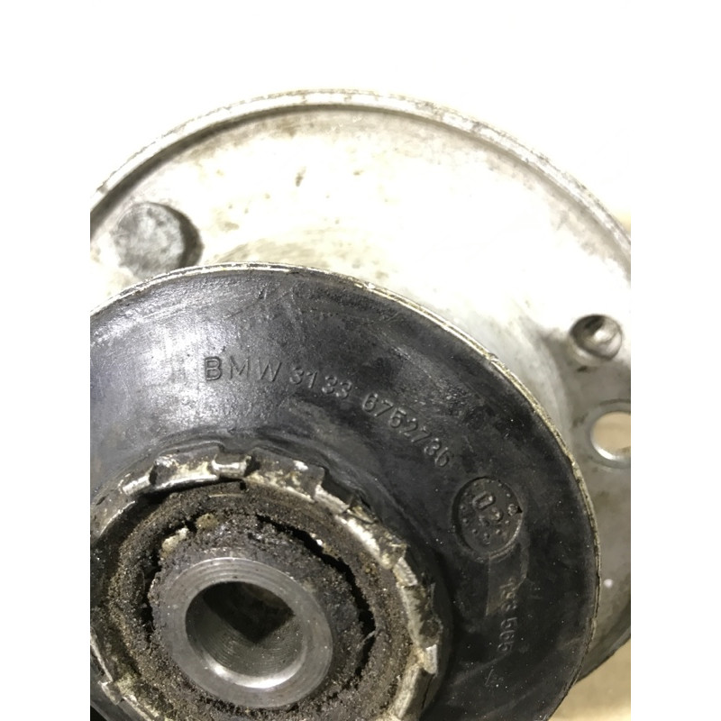 Опора стойки (подвеска) BMW 5-series E39 31336752735