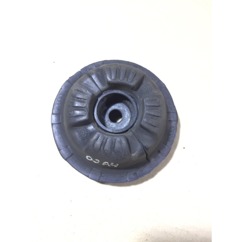 Опора стойки (подвеска) AUDI A4 B6 2.4BDV 8E0412377