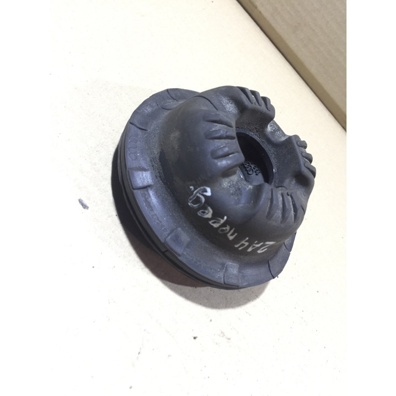Опора стойки (подвеска) AUDI A4 B6 2003 1.8 BFB 8E0412377