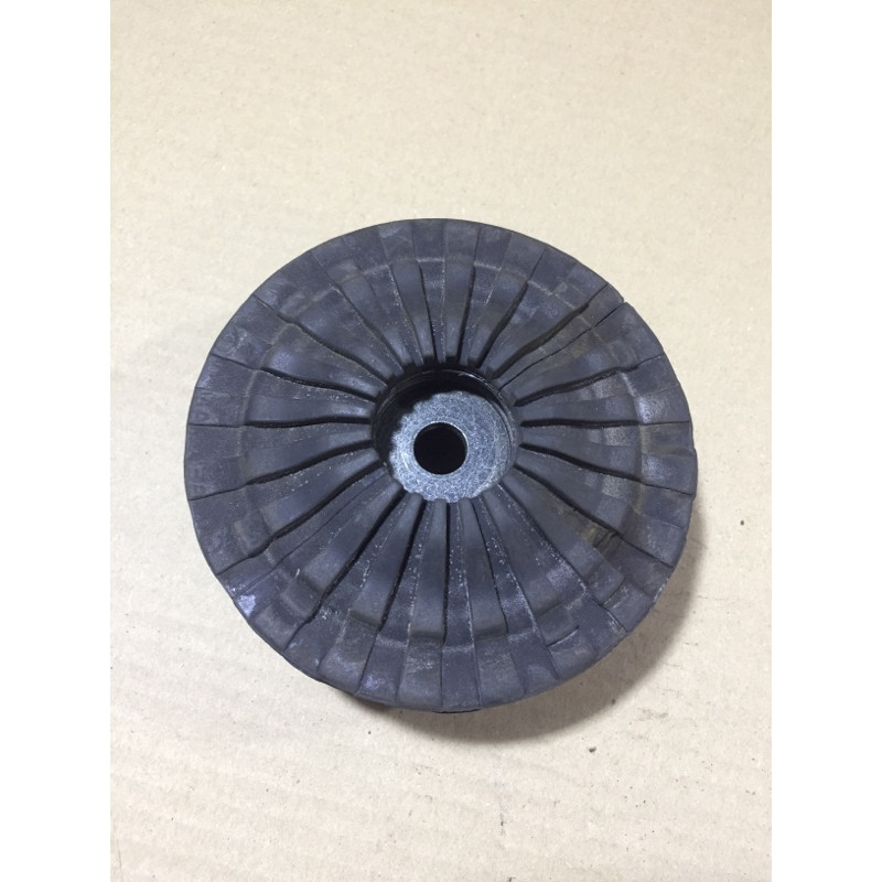 Опора стойки (подвеска) AUDI A4 B6 2003 1.8 BFB 8E0412377