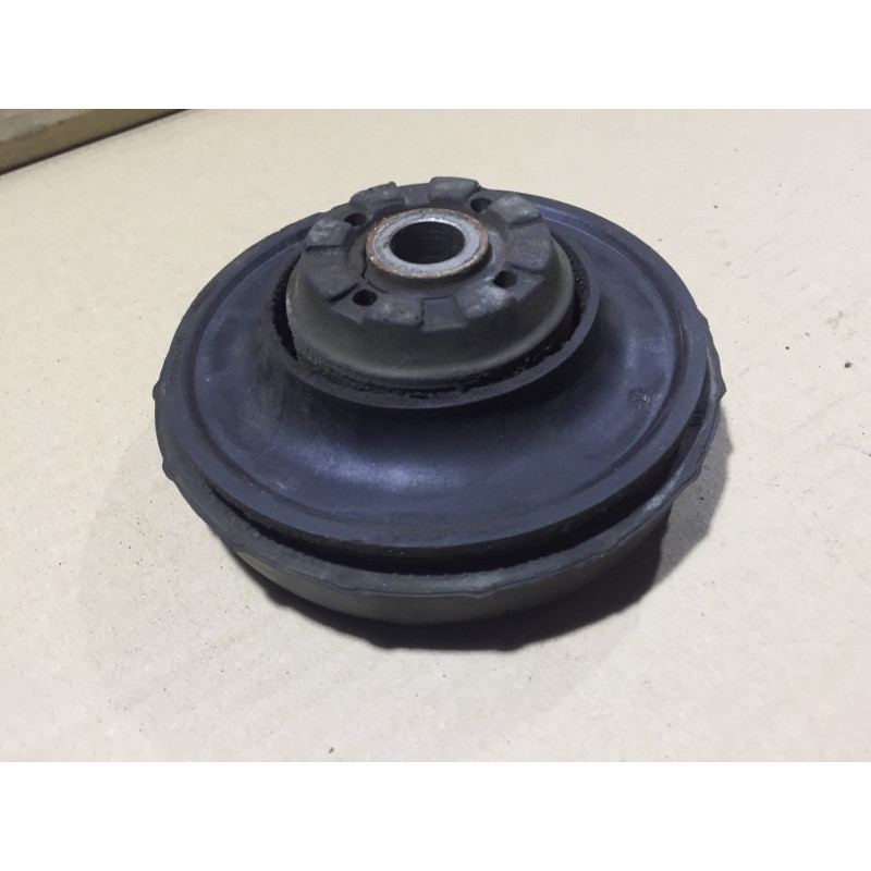 Опора стойки (подвеска) Opel Insignia A 2009 2.0 DTH 13500123