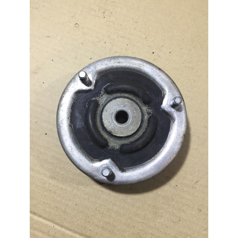 Опора стойки (подвеска) BMW 5-series E60 2005 N52B25 33526753810