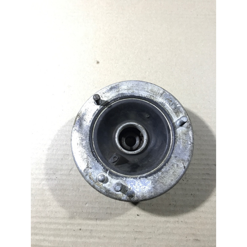 Опора стойки (подвеска) BMW 5-series E39 31336752735