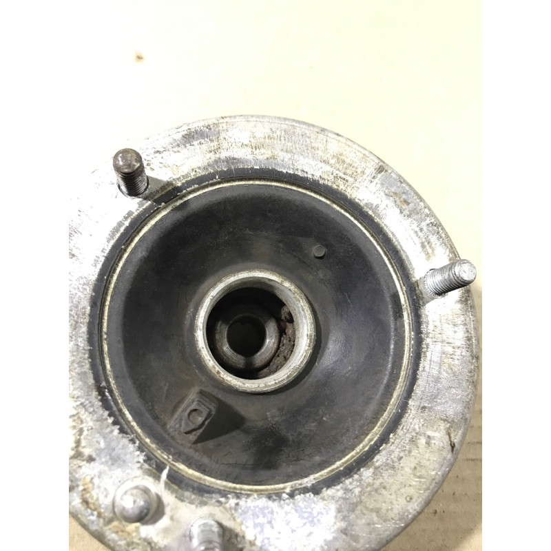 Опора стойки (подвеска) BMW 5-series E39 31336752735