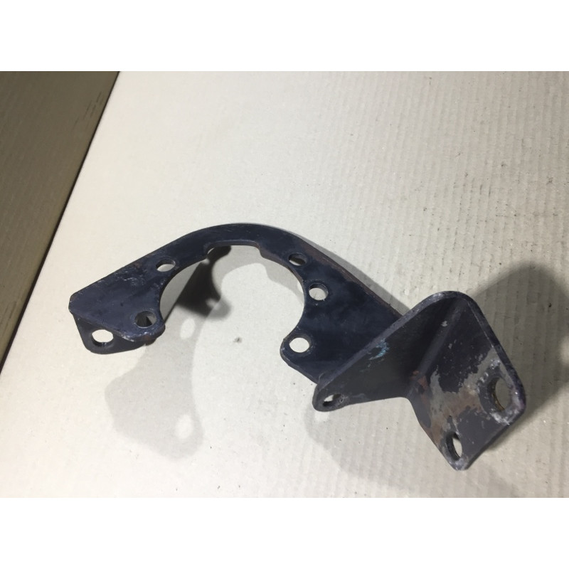 Кронштейн (двигатель и элементы) LAND ROVER FREELANDER L314 1999 1.8B