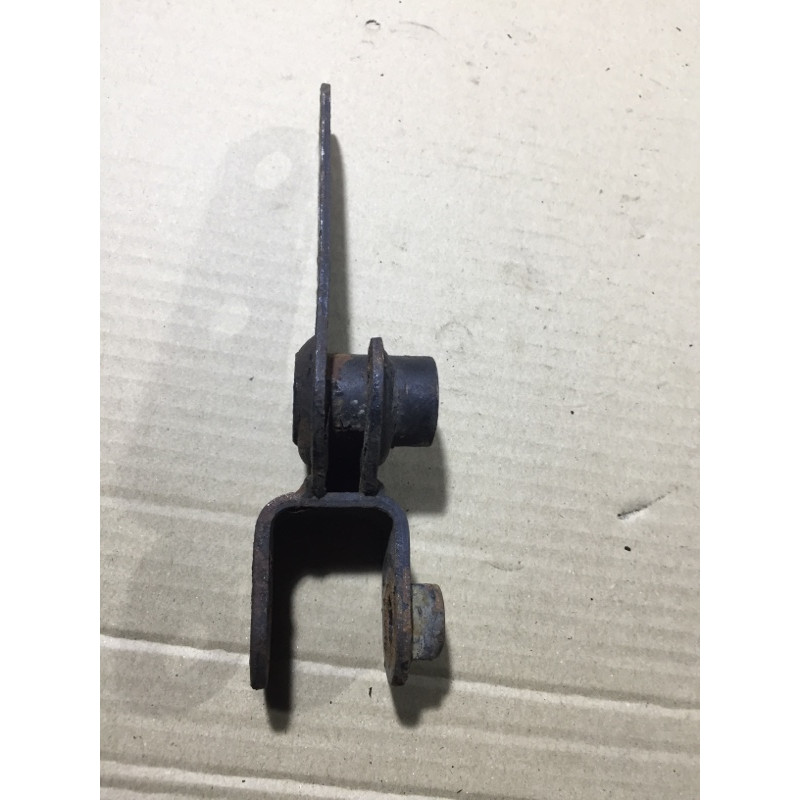 Кронштейн (двигатель и элементы) LAND ROVER FREELANDER L314 1999 1.8B