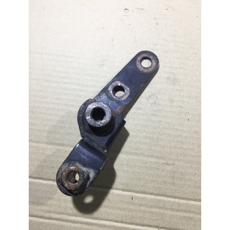 Кронштейн (двигатель и элементы) LAND ROVER FREELANDER L314 1999 1.8B