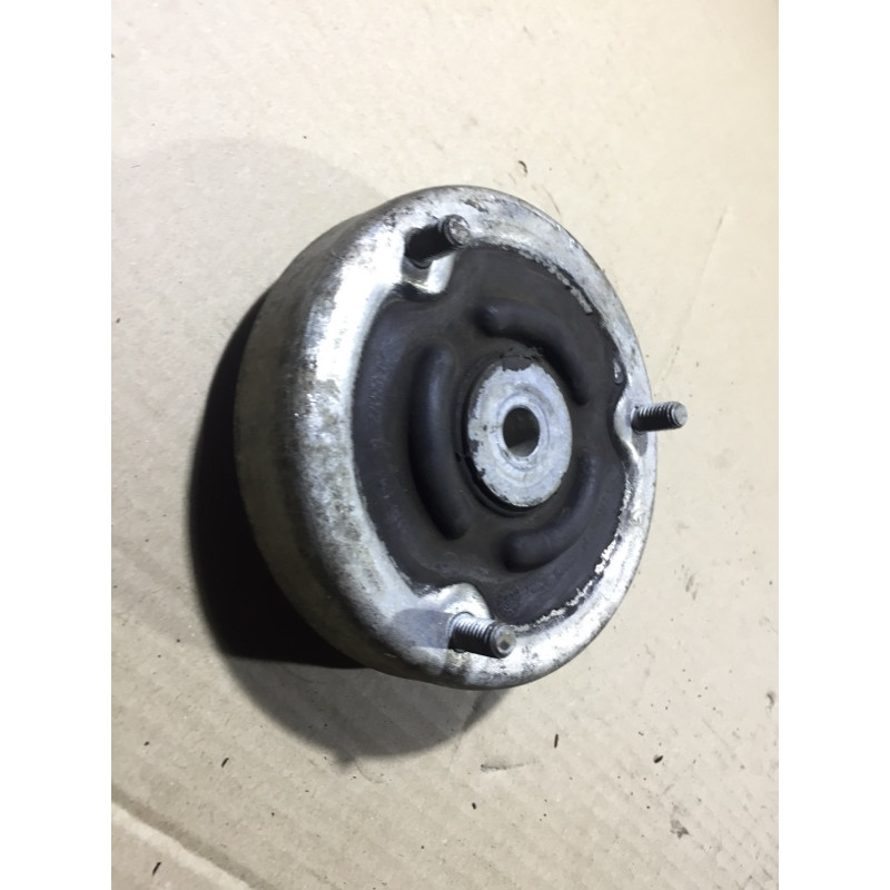Опора стойки (подвеска) BMW 5-series E60 M54b30 33526753810