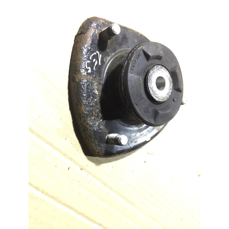 Опора стойки (подвеска) BMW X5 E53 2003 M62B44 33 52 1 097 272