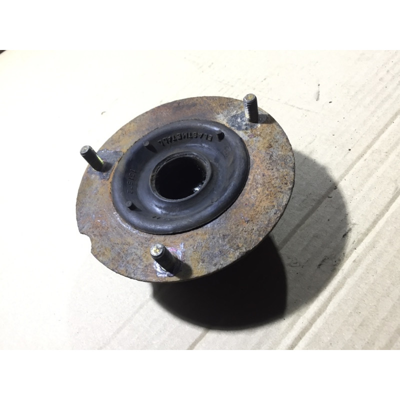 Опора стойки (подвеска) BMW 5-series E34 1994 M50B25 31331139452