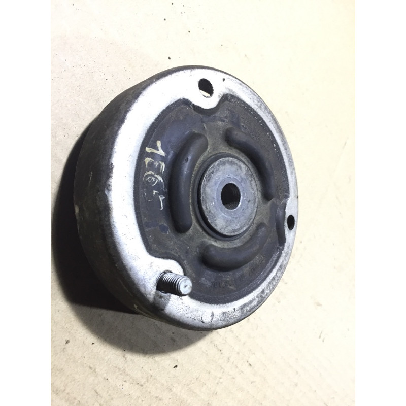 Опора стойки (подвеска) BMW 7-series E65 N62B44 33526753810