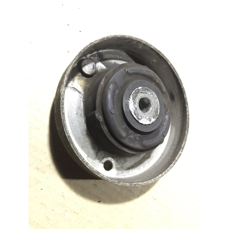 Опора стойки (подвеска) BMW 7-series E65 N62B44 33526753810