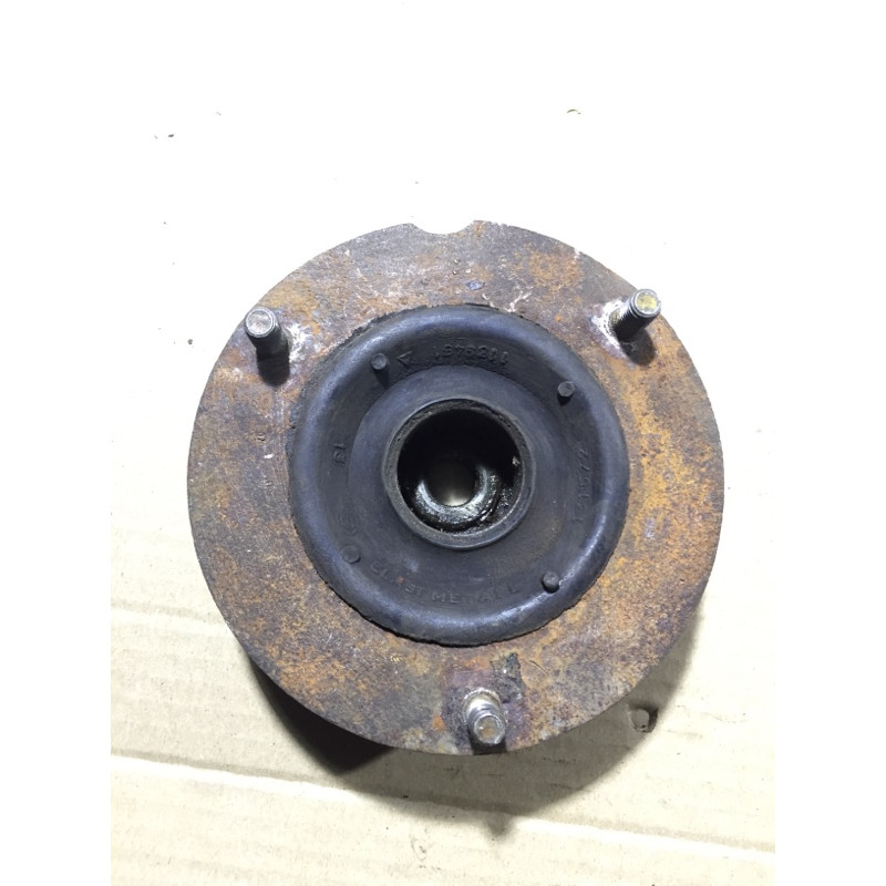 Опора стойки (подвеска) BMW 5-series E34 1994 M51d25 31331139452