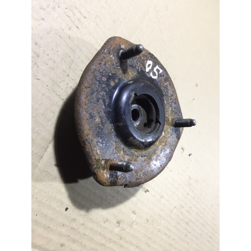 Опора стойки (подвеска) Mazda 6 GG 2004 2.0 RF5