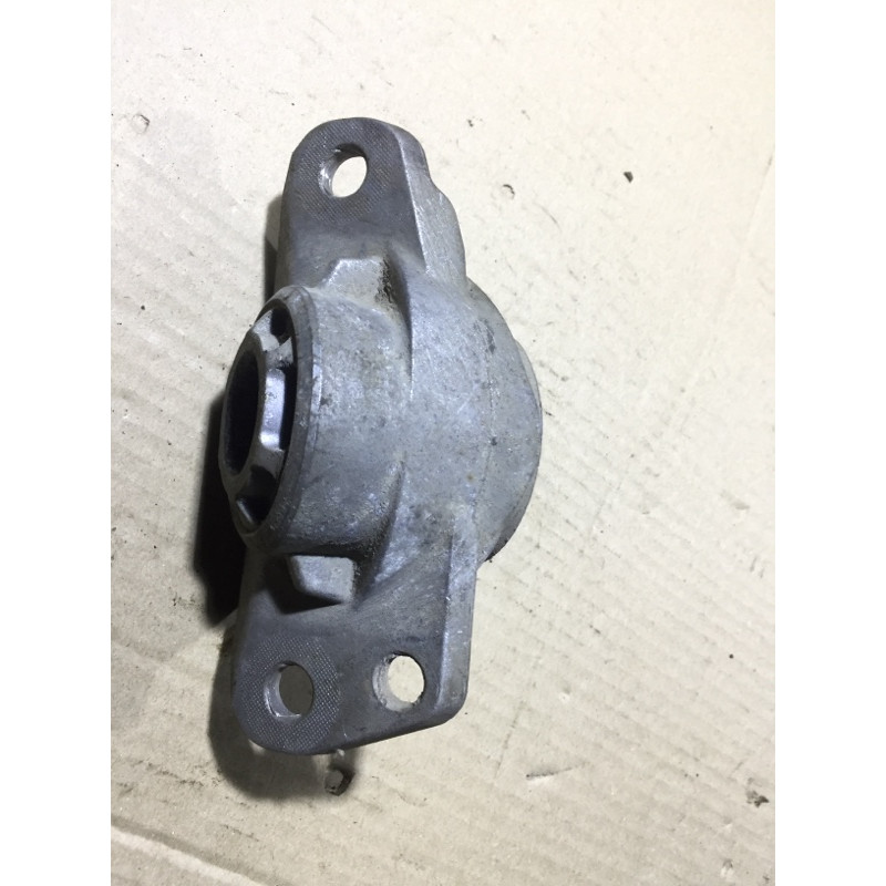 Опора стойки (подвеска) Volkswagen Golf 1K 2004 2.0 BKD 1K0513353G