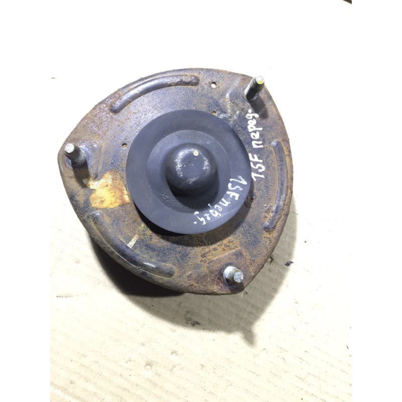 Опора стойки (подвеска) Hyundai Santa Fe CM 2009 2.2 CRDI 546392B100