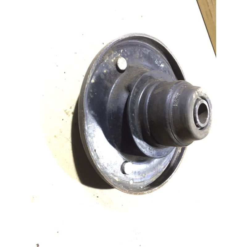 Опора стойки (подвеска) BMW 7-series E38 31331090611