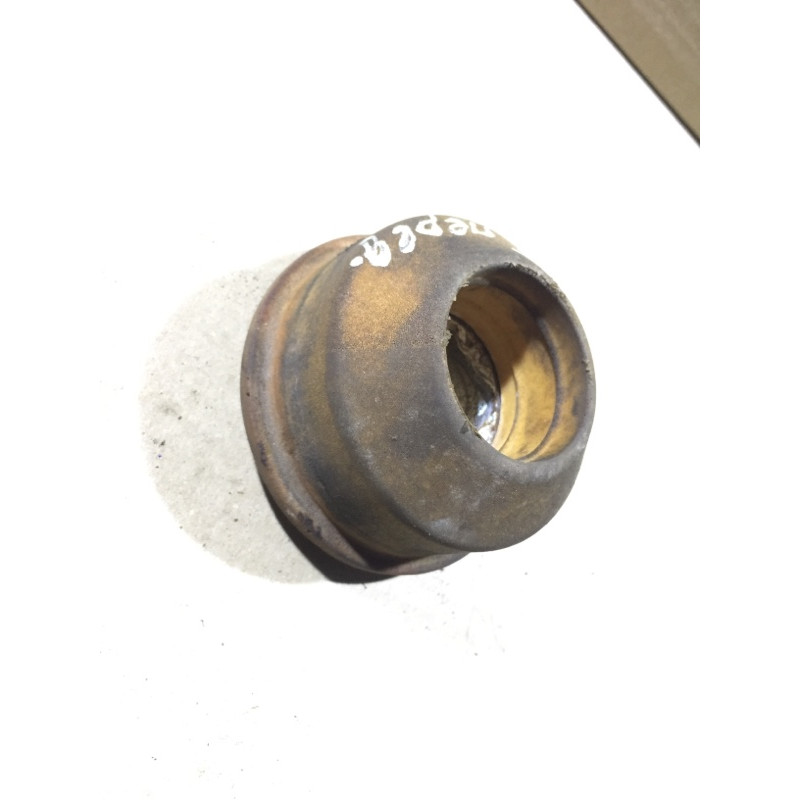 Опора стойки (подвеска) Volkswagen Passat B5 2003 2.5 AKN 3B7412377