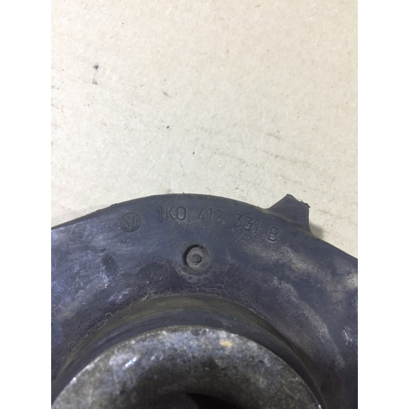 Опора стойки (подвеска) Volkswagen Golf 1K 2004 2.0 BKD 1K0412331B