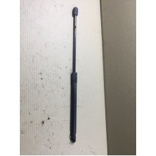 Амортизатор багажника