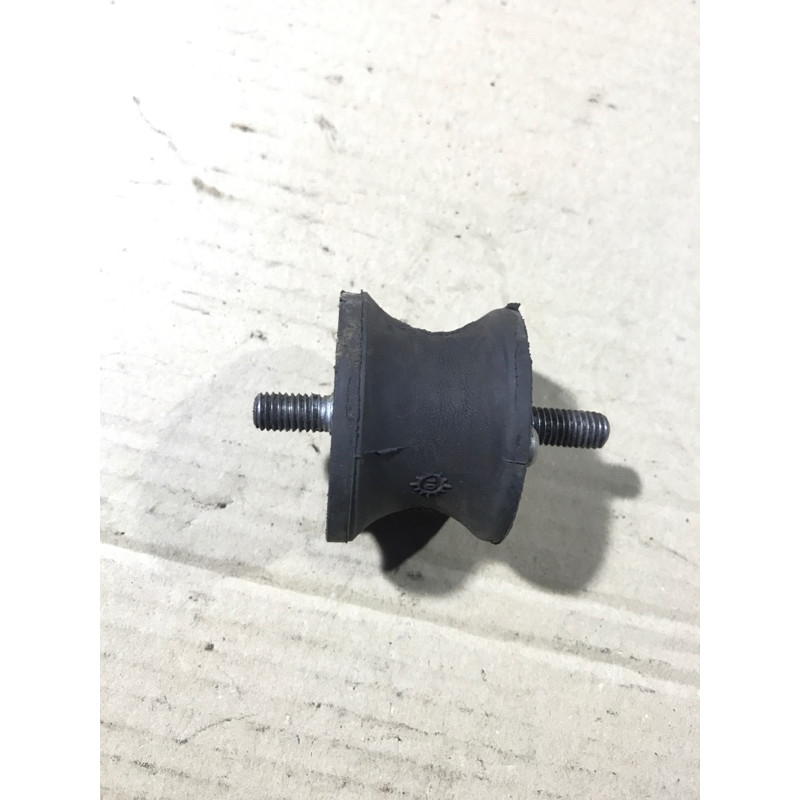 Подушка КПП (трансмиссия) BMW 3-series E36 M40B18 22316799331