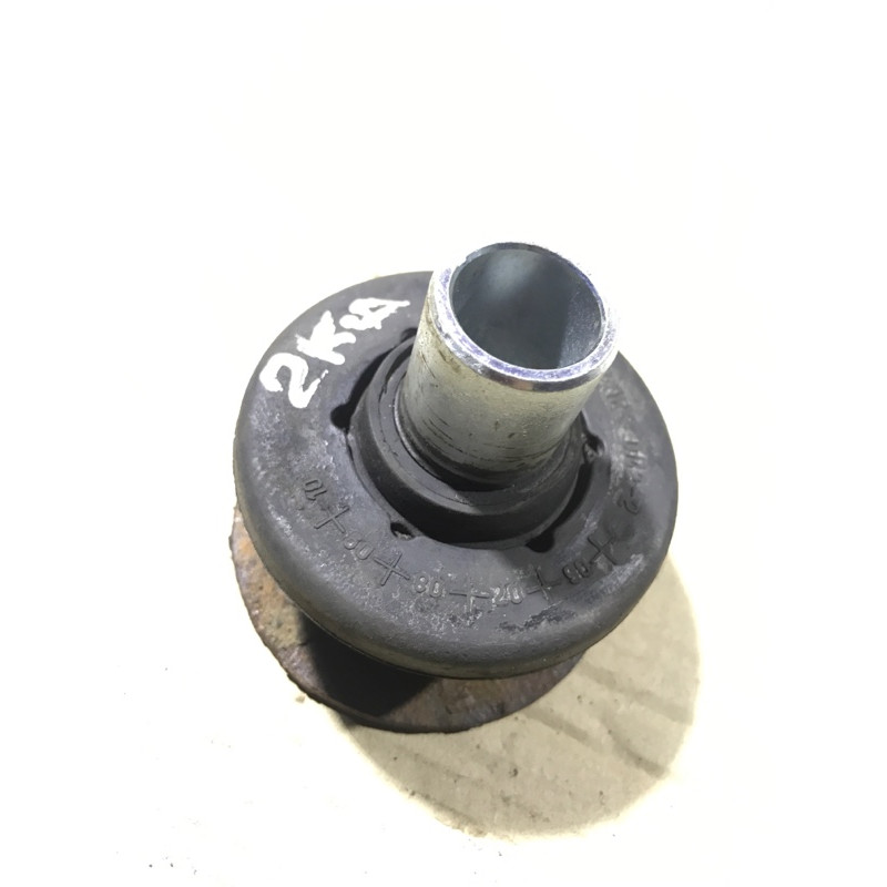 Подушка рамы кузова (трансмиссия) KIA Sorento BL 2007 2.5 CRDI 634103E000