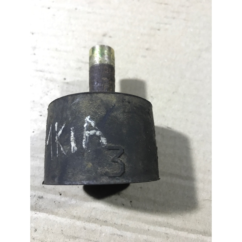 Подушка рамы кузова (трансмиссия) KIA Sorento BL 2005 2.5 CRDI 841553E000