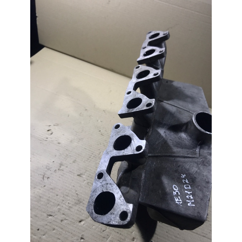 Коллектор впускной (впускная система) BMW 3-series E30 M21d24 11612242652