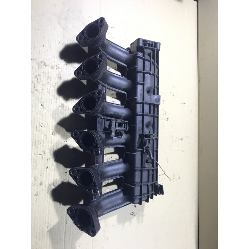 Коллектор впускной (впускная система) BMW 5-series E39 11612246180