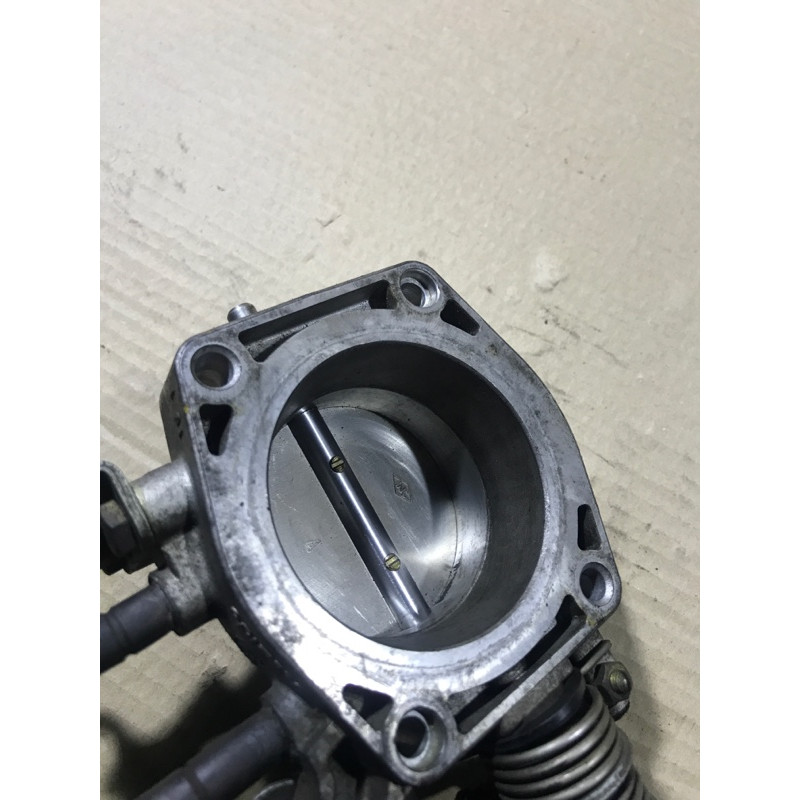 Дросельна заслонка (електрика двигуна) BMW 3-series E36 13541748096