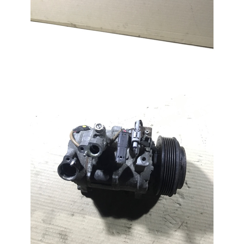 Компресор кондиціонера (обігрів та кондиціювання.) BMW 3-series F30 2013 N47D20 64529223694