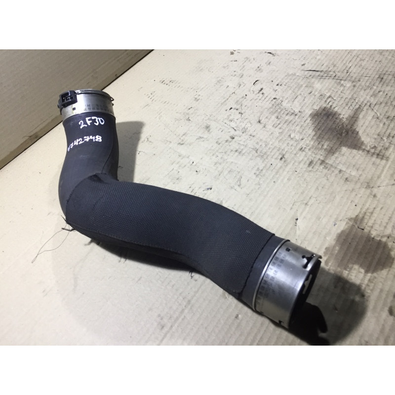 Патрубок (система охлаждения) BMW 3-series F30 2013 N47D20 11 61 4 742 748