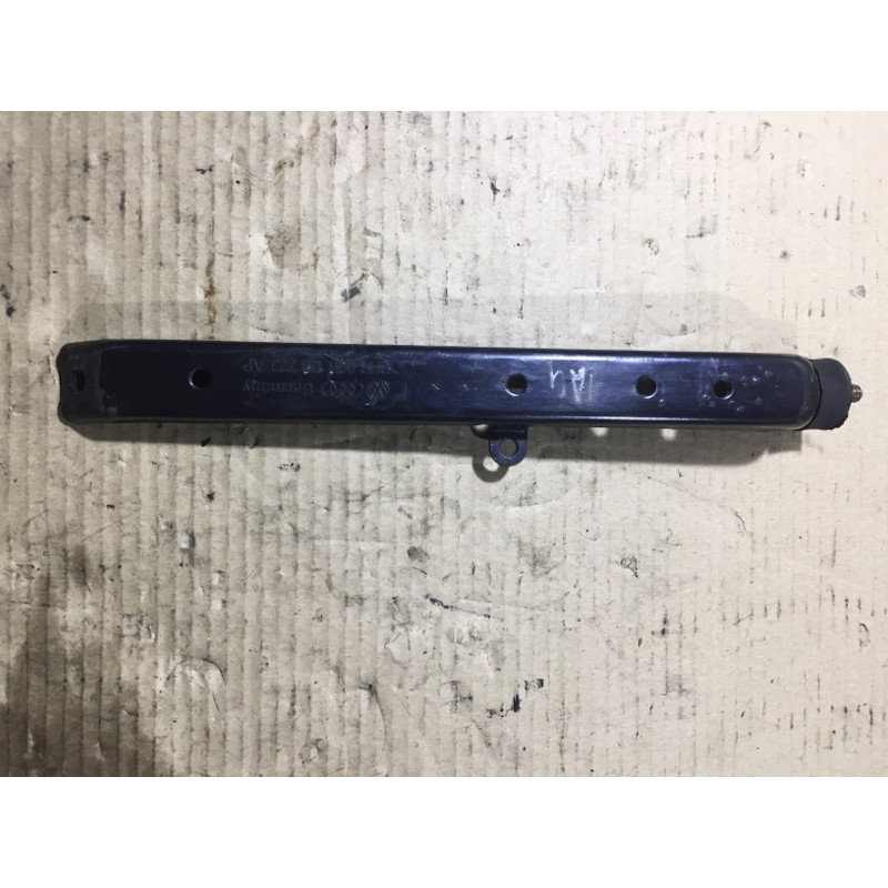 Кронштейн (двигатель и элементы) AUDI A4 B6 2003 2.0 ALT 06B129723AP