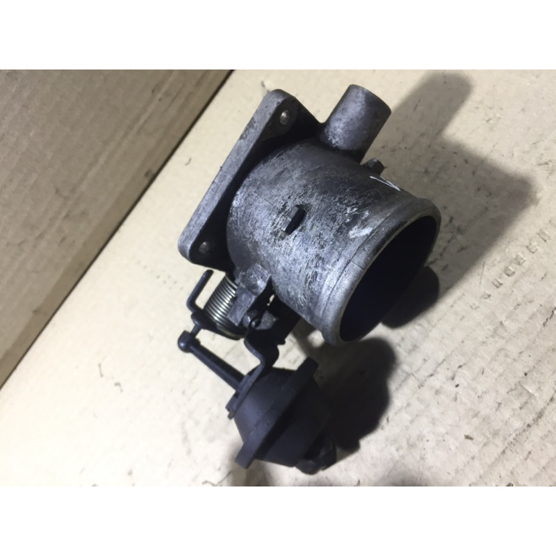 Дроссельная заслонка (электрика двигателя) KIA Sorento BL 2005 2.5 CRDI 3510027XXX