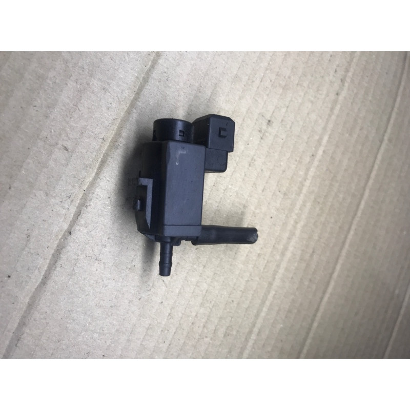 Вакуумный клапан (двигатель и элементы) BMW 3-series E46