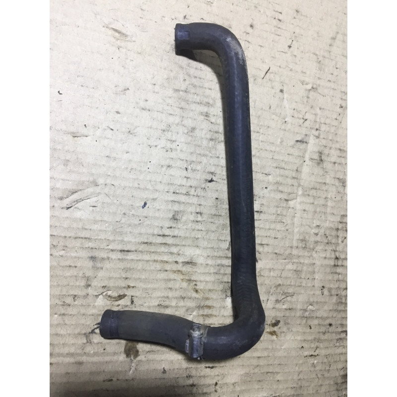 Патрубок (система охлаждения) BMW 3-series E36 13541735174