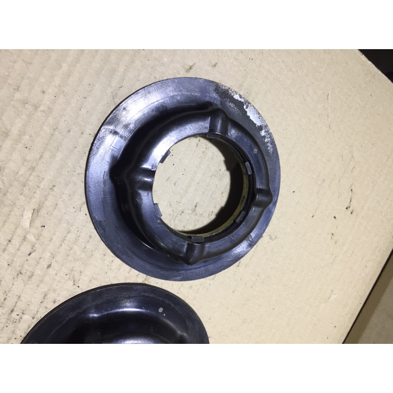 Тарелка пружины верхняя (подвеска) BMW 7-series E38 31331090612