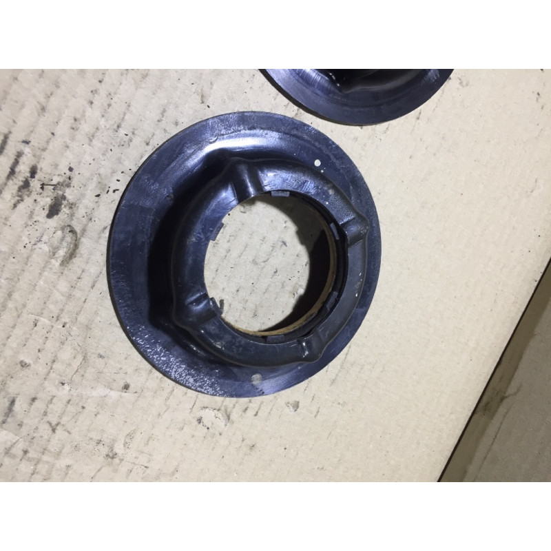 Тарелка пружины верхняя (подвеска) BMW 7-series E38 31331090612