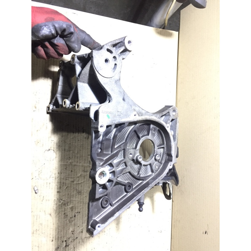 Кронштейн генератора (кронштейны двигателя) Opel Insignia A 2012 2.0 DTH 55566003