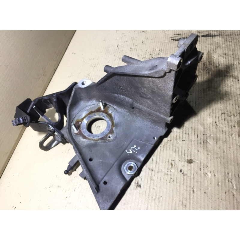 Кронштейн генератора (кронштейны двигателя) Opel Insignia A 2012 2.0 DTH 55566003