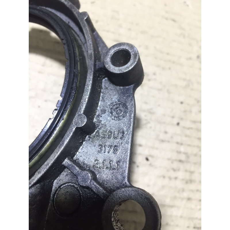 Крышка двигателя (двигатель и элементы) BMW 3-series E46