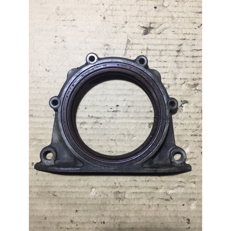 Крышка двигателя (двигатель и элементы) BMW 3-series E46