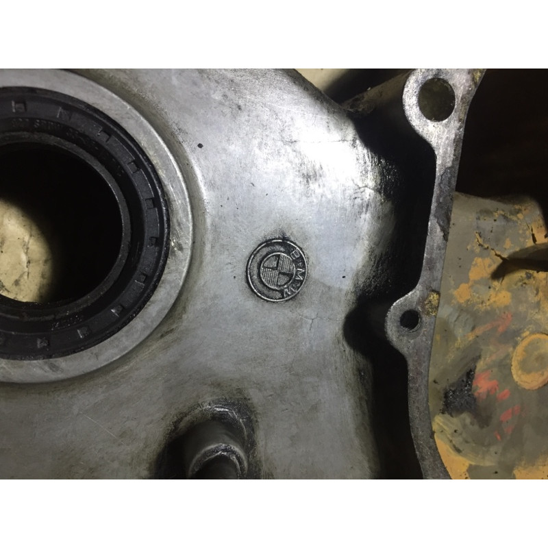 Крышка двигателя (двигатель и элементы) BMW 3-series E30 11141276440