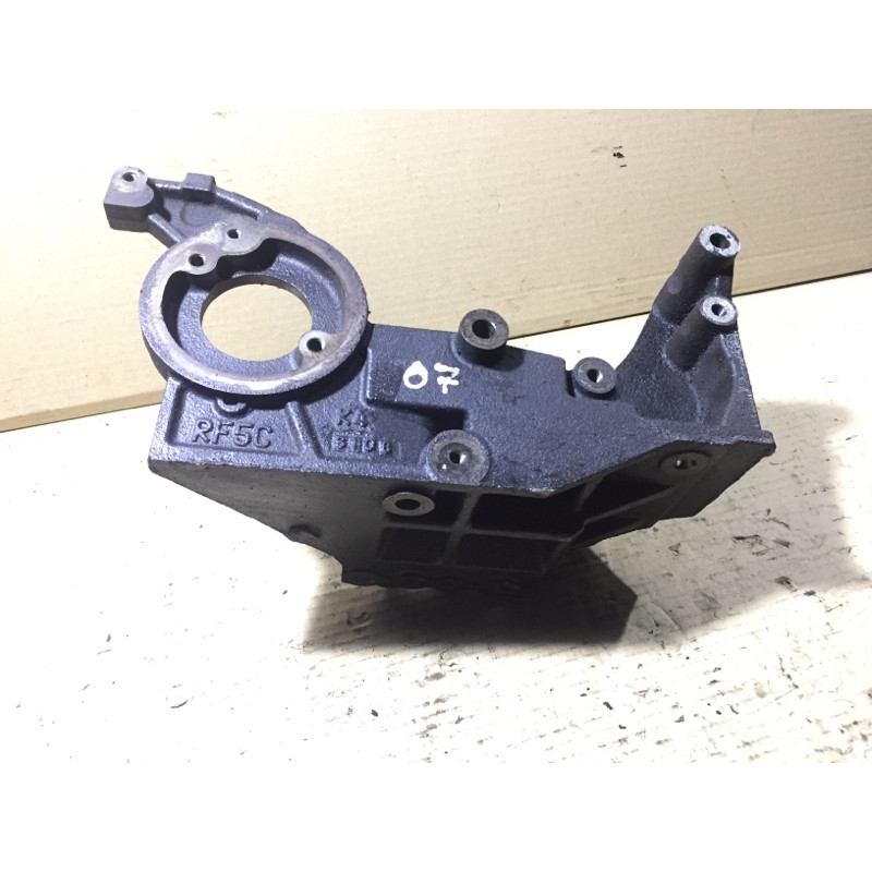 Кронштейн (двигатель и элементы) Mazda 6 GG 2004 2.0 RF5