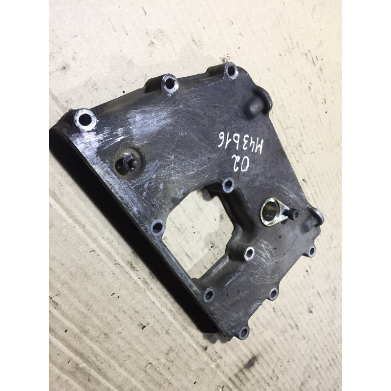 Передня кришка двигуна (двигун та елементи) BMW 3-series E36 11141734820